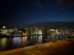 Night-time by the Tyne