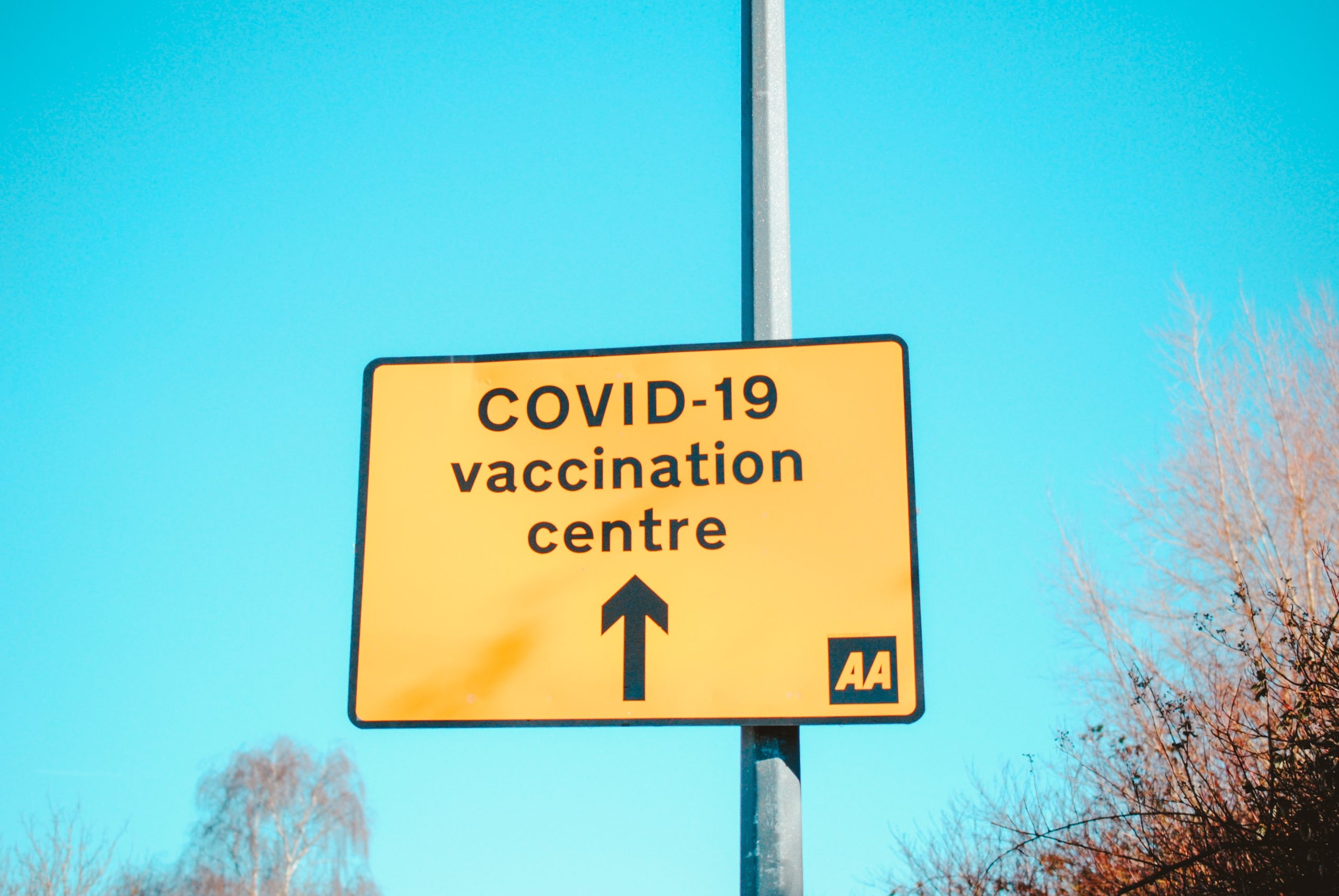 Covid-19 vaccination centre sign