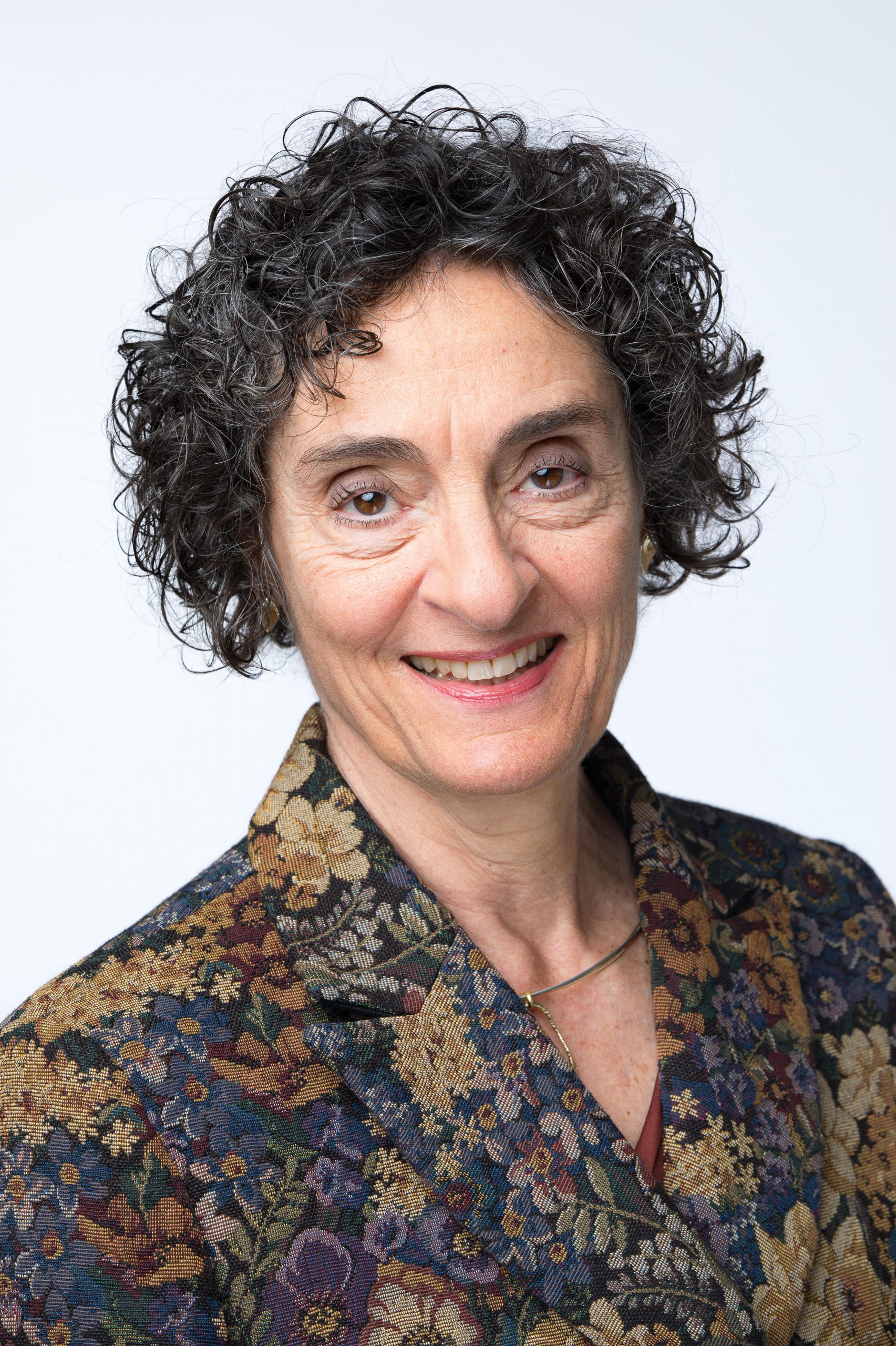 Interview with Professor Carla Shatz: 'When I received the PhD in  Neurobiology from Harvard Medical School in 1976, I was the first woman to  do so' - NeurOn Topic: Learning and Teaching